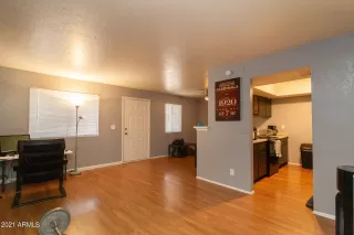 Photo #3: 6224250 Listing