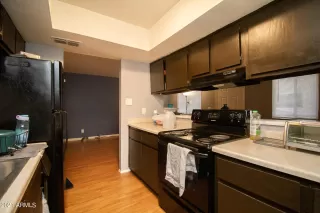 Photo #5: 6224250 Listing