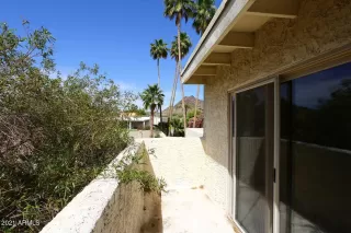 Photo #2: 6224252 Listing