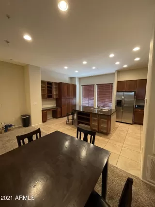 Photo #4: 6224472 Listing