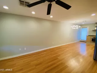 Photo #3: 6224500 Listing 