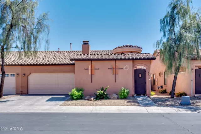 MLS: 6224519 Condo For Sale