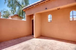 Photo #5: 6224519 Listing