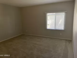 Photo #5: 6224665 Listing