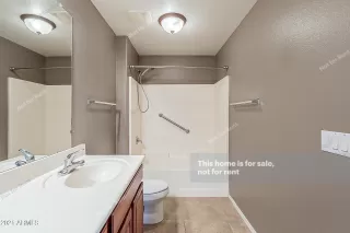 Photo #3: 6224828 Listing