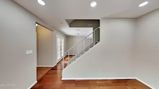 Photo #2: 6225104 Listing