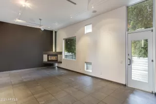 Photo #6: 6225168 Listing 