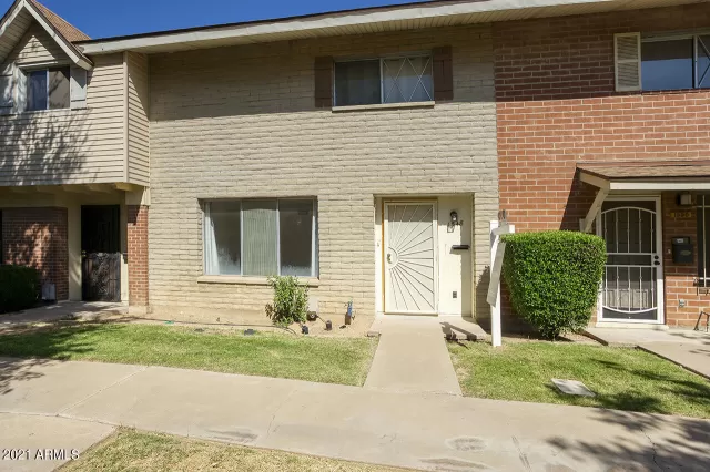 MLS: 6225195 Condo For Sale