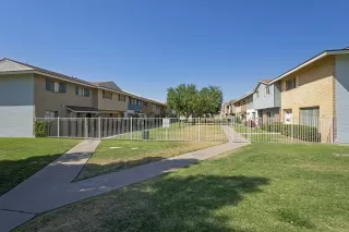 Photo #2: 6225195 Listing 