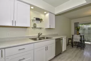 Photo #1: 6225304 Listing