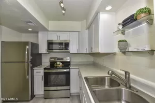 Photo #2: 6225304 Listing