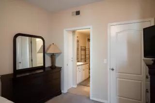 Photo #6: 6225321 Listing