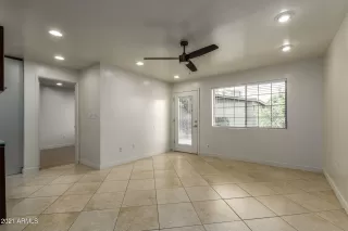 Photo #6: 6225351 Listing