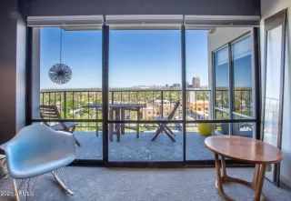 Photo #2: 6225468 Listing