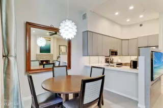 Photo #5: 6225481 Listing 