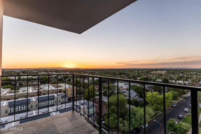 MLS: 6225636 Condo For Sale