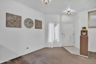 Photo #3: 6225965 Listing