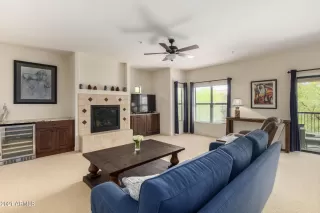 Photo #2: 6225975 Listing