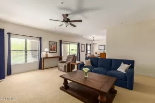 Photo #3: 6225975 Listing