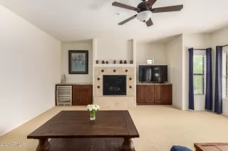 Photo #5: 6225975 Listing