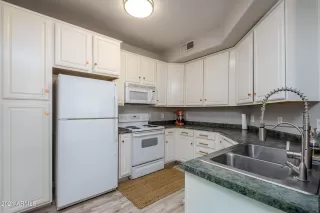 Photo #6: 6226017 Listing 