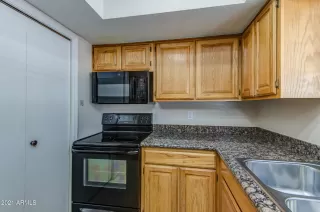 Photo #2: 6226125 Listing