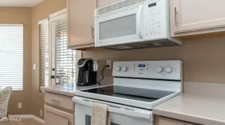 Photo #4: 6226160 Listing