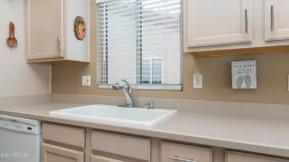 Photo #5: 6226160 Listing