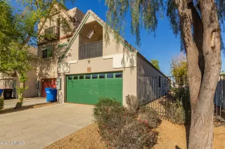Photo #1: 6226170 Listing 