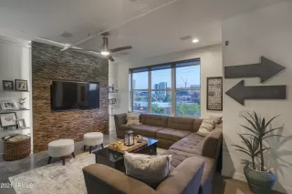 Photo #1: 6226339 Listing