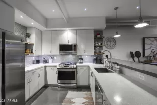 Photo #4: 6226339 Listing