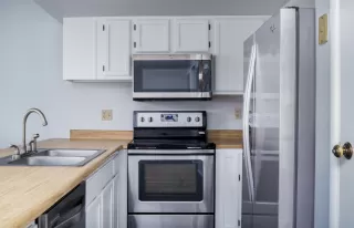 Photo #4: 6226352 Listing