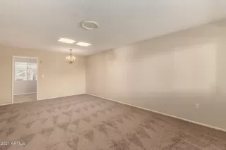 Photo #5: 6226437 Listing