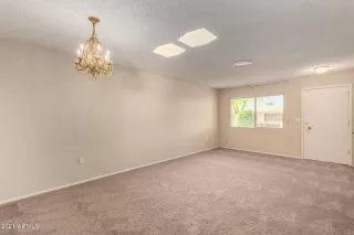 Photo #6: 6226437 Listing