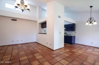 Photo #6: 6226468 Listing