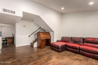 Photo #4: 6226493 Listing