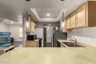 Photo #6: 6226493 Listing