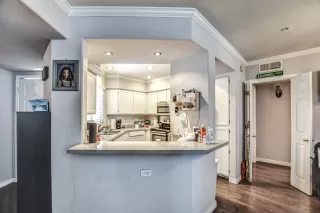 Photo #6: 6226515 Listing