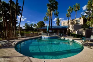 Photo #3: 6226629 Listing