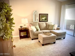 Photo #2: 6226928 Listing