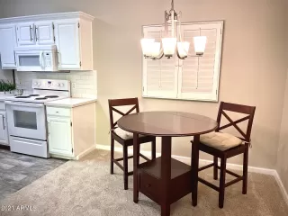 Photo #6: 6226928 Listing