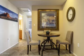 Photo #6: 6227005 Listing