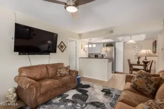 Photo #4: 6227094 Listing 