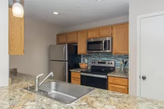 Photo #3: 6227140 Listing