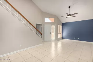 Photo #5: 6227308 Listing 