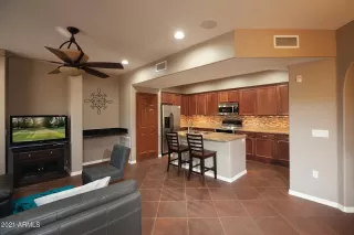 Photo #2: 6227326 Listing 