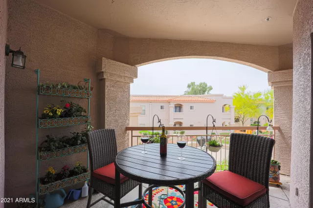 MLS: 6227374 Condo For Sale