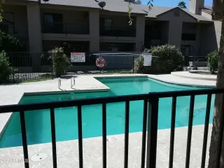 Photo #5: 6227483 Listing