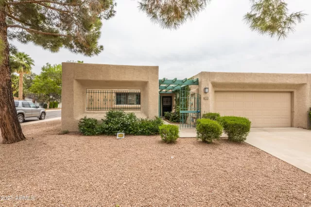 MLS: 6227613 Condo For Sale