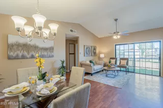 Photo #5: 6227732 Listing